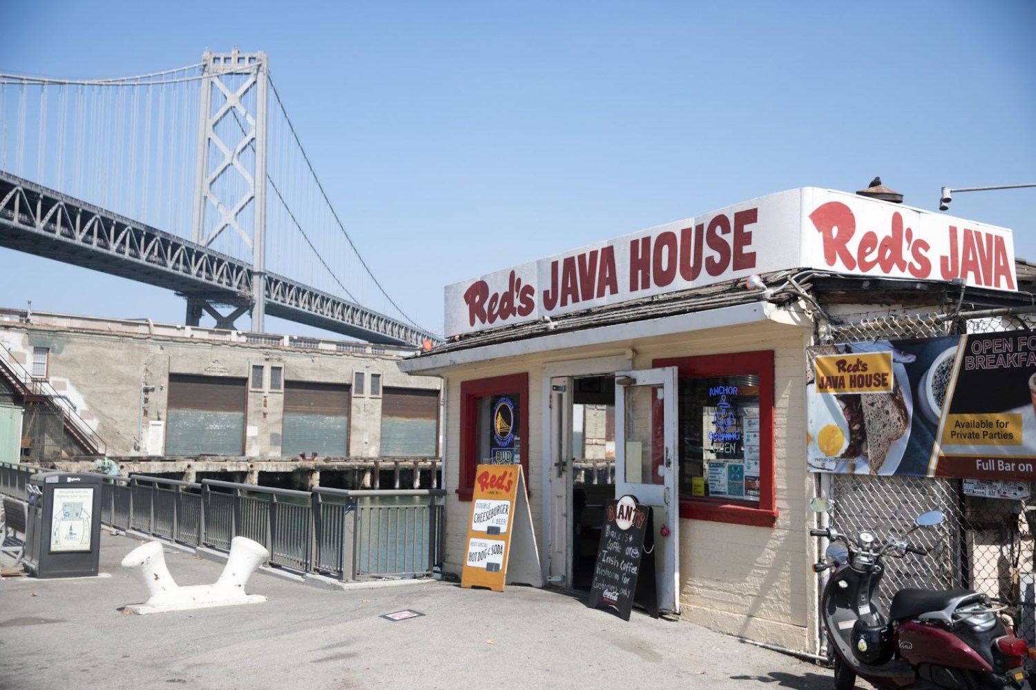 Red's Java House - A Giant Classic 